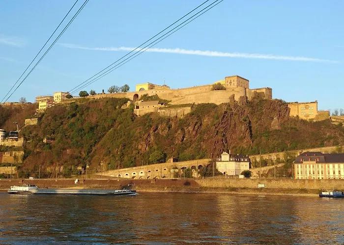 Haus Abendsonne Hochparterre Klein Apartmán *